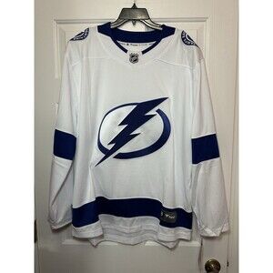 Size XL Fanatics NHL Mens White Blue Tampa Bay Lightning Hockey Jersey NEW